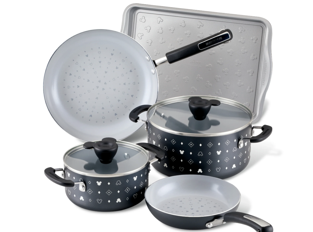 Fun and high quality must have for your kitchen - Disney cookware