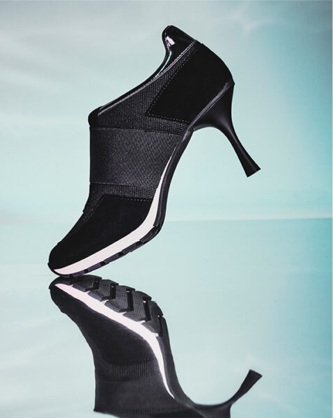 Photo @Sneex, Sarah Blakely