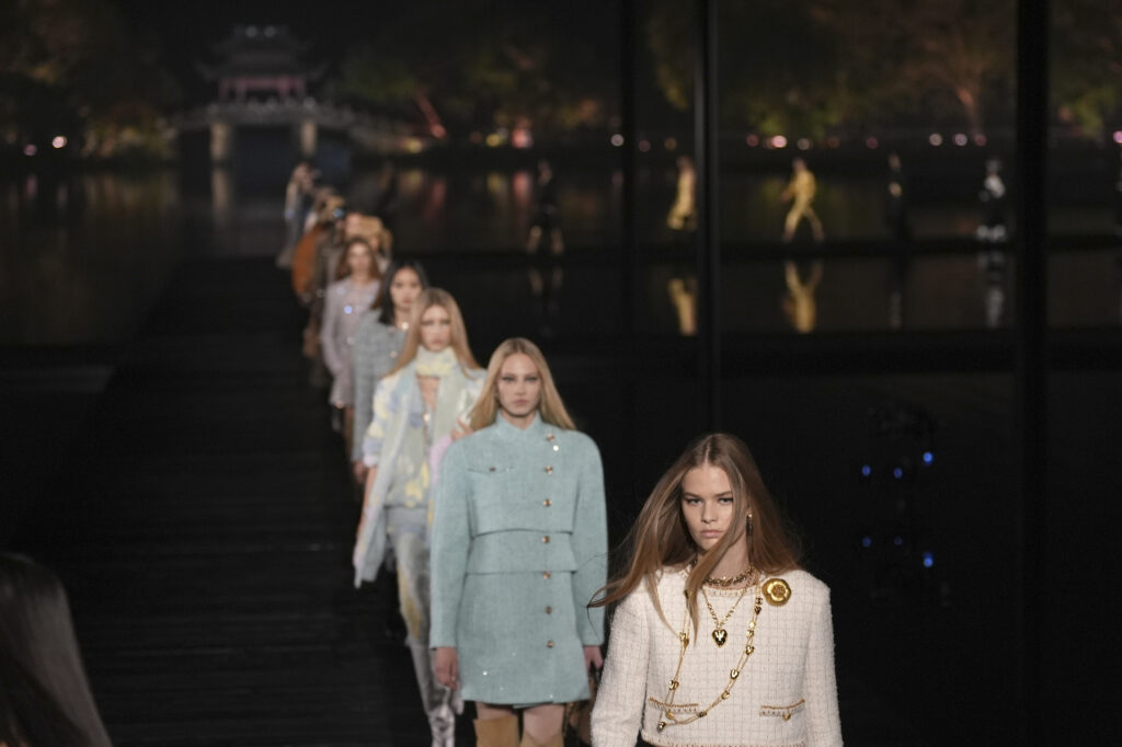 China Chanel Fashion Show