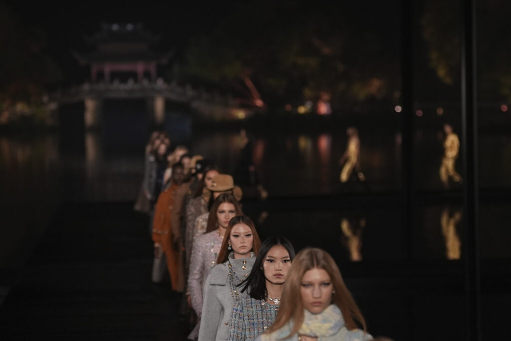 China Chanel Fashion Show