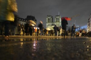 France Notre Dame Reopening