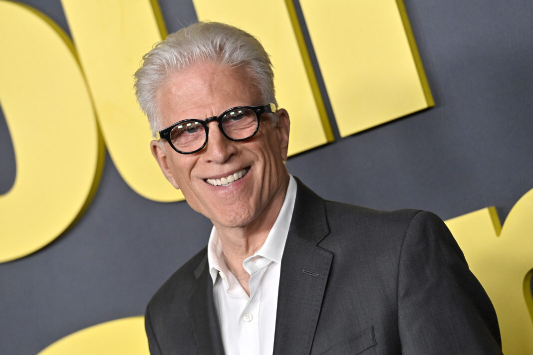 LOS ANGELES, CALIFORNIA - JANUARY 30: Ted Danson attends the Los Angeles Premiere of HBO's 