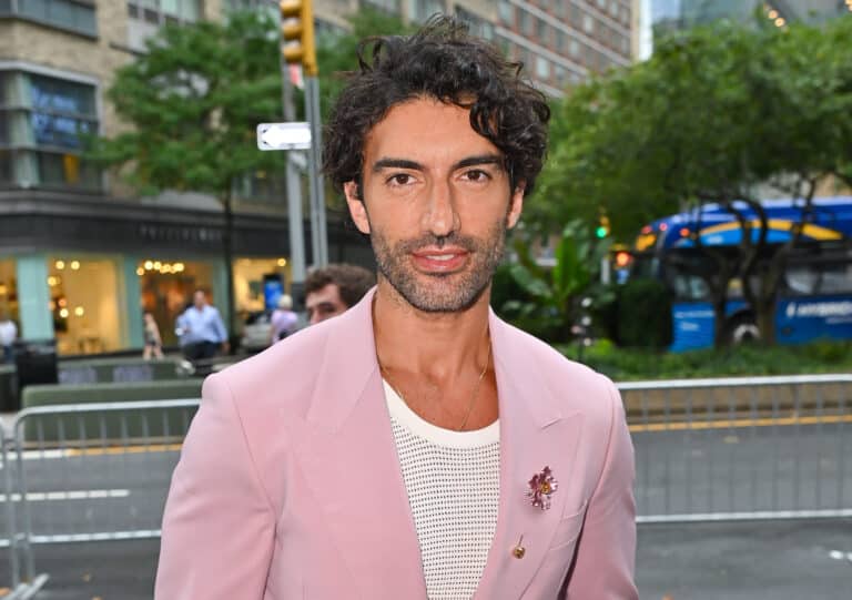 Blake Lively Claims Against Justin Baldoni NEW YORK, NEW YORK - AUGUST 06: Justin Baldoni arrives to the "It Ends With Us" premiere at AMC Lincoln Square Theater on August 06, 2024 in New York City. (Photo by James Devaney/GC Images)