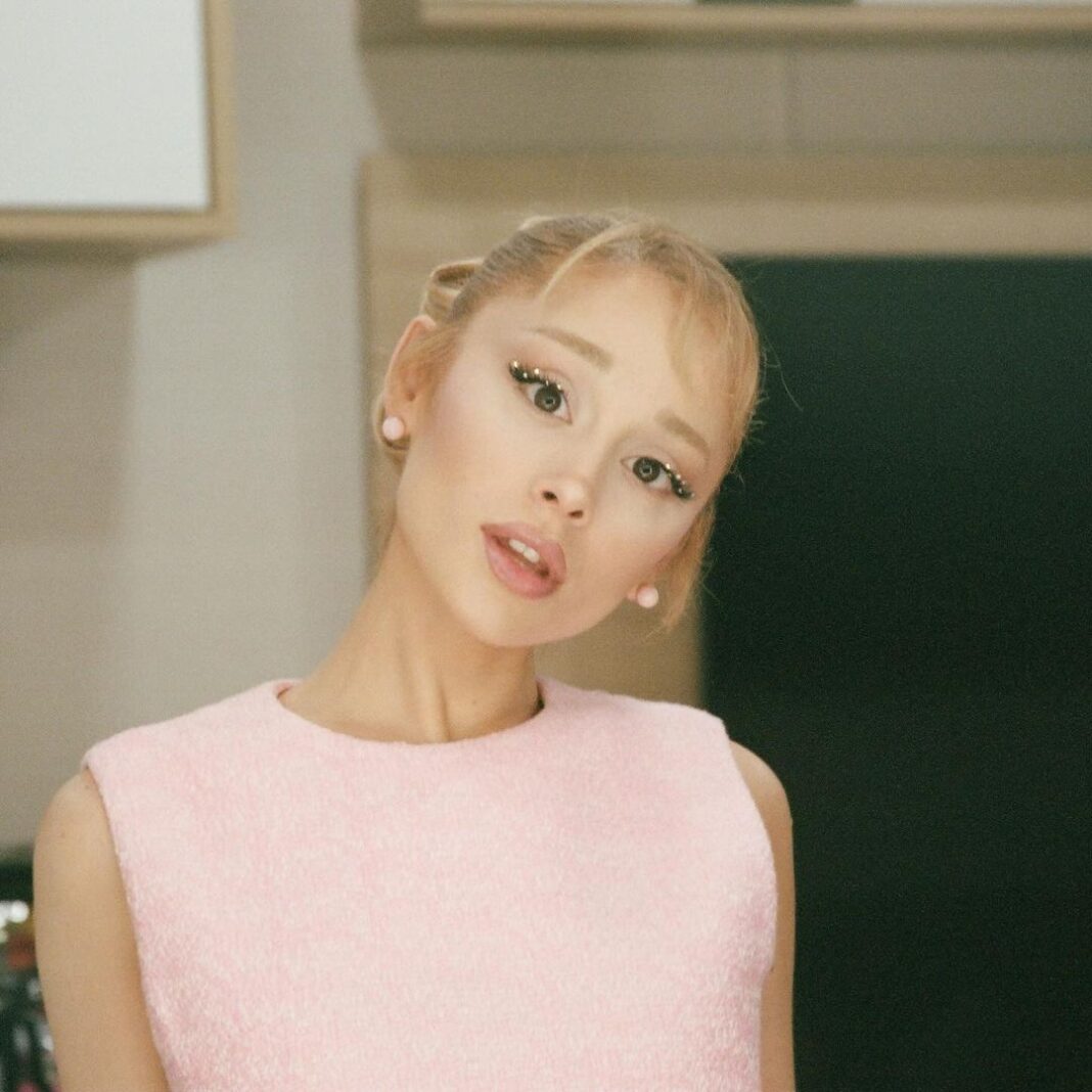 Ariana Grande (Photo: arianagrande/Instagram)