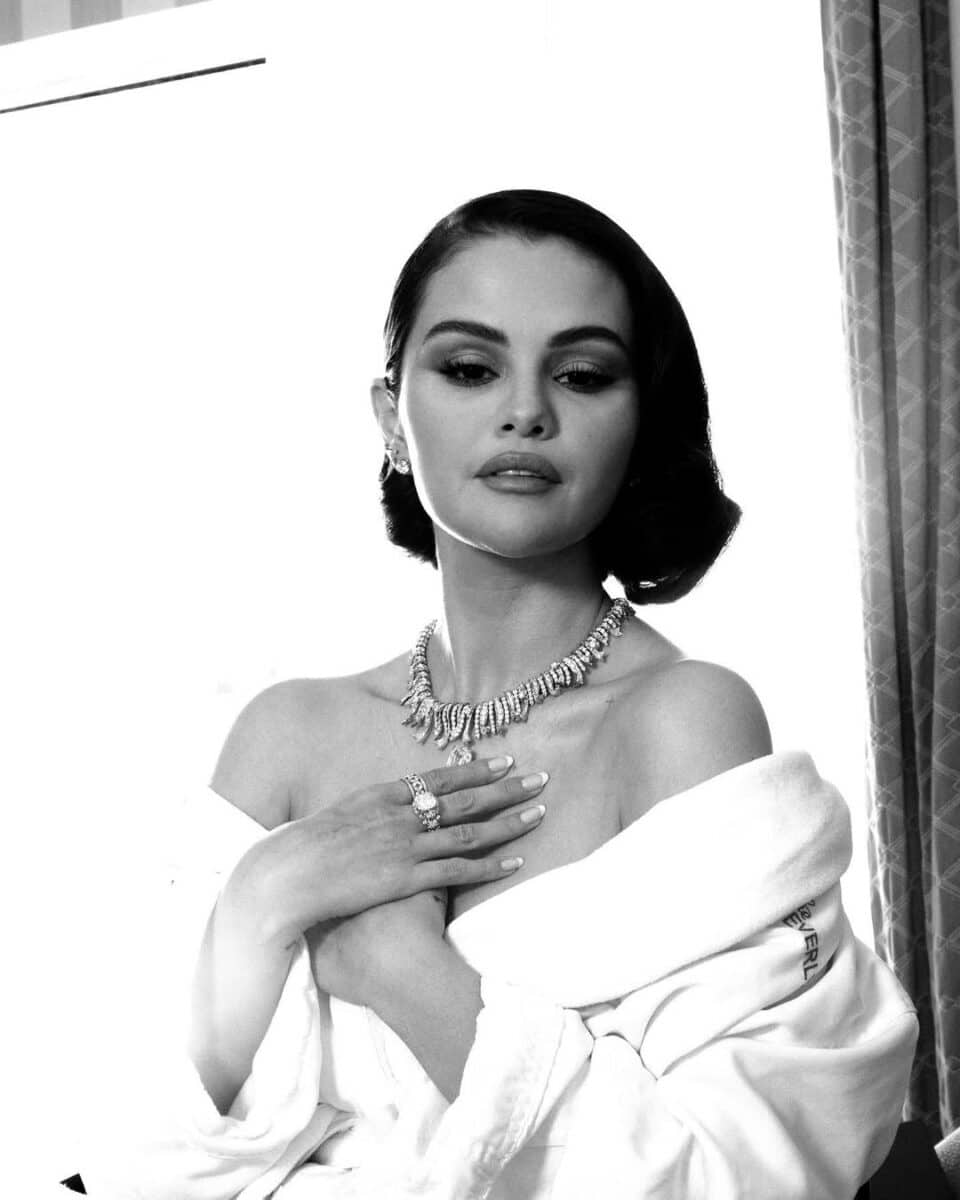 Selena Gomez on Beauty, Mental Health, and the Power of Self-Acceptance