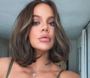 Khloé Kardashian Unveils Bold New Bob to Kick Off 2025 (Photo: Khloé Kardashian/Instagram)