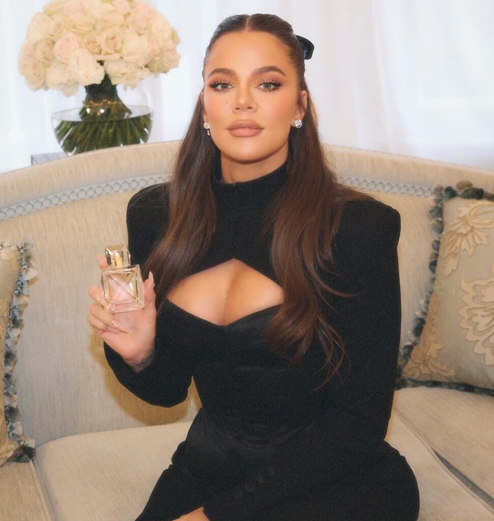 XO Khloé (Photo: Khloé Kardashian/Instagram)