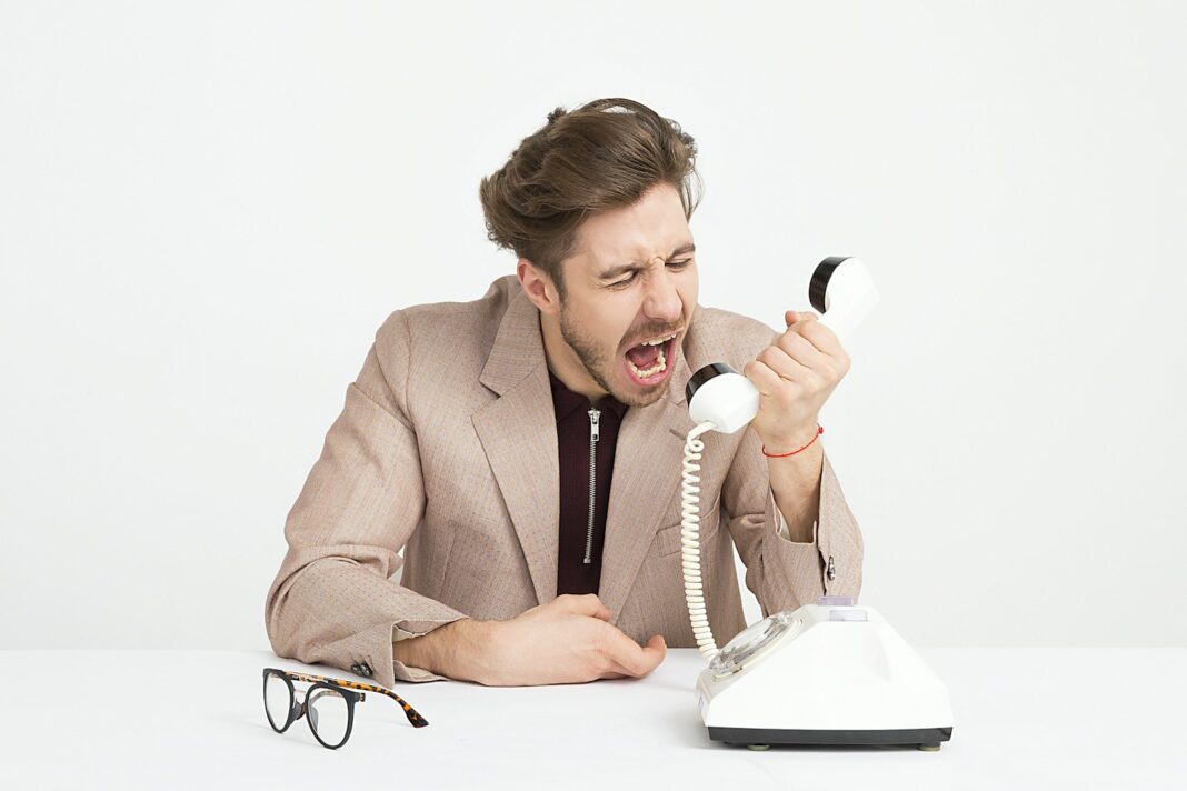 How a Narcissistic Boss Can Wreck Your Career – And How to Escape