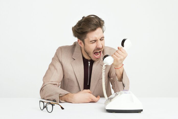 Narcissistic Boss- How a Narcissistic Boss Can Wreck Your Career – And How to Escape