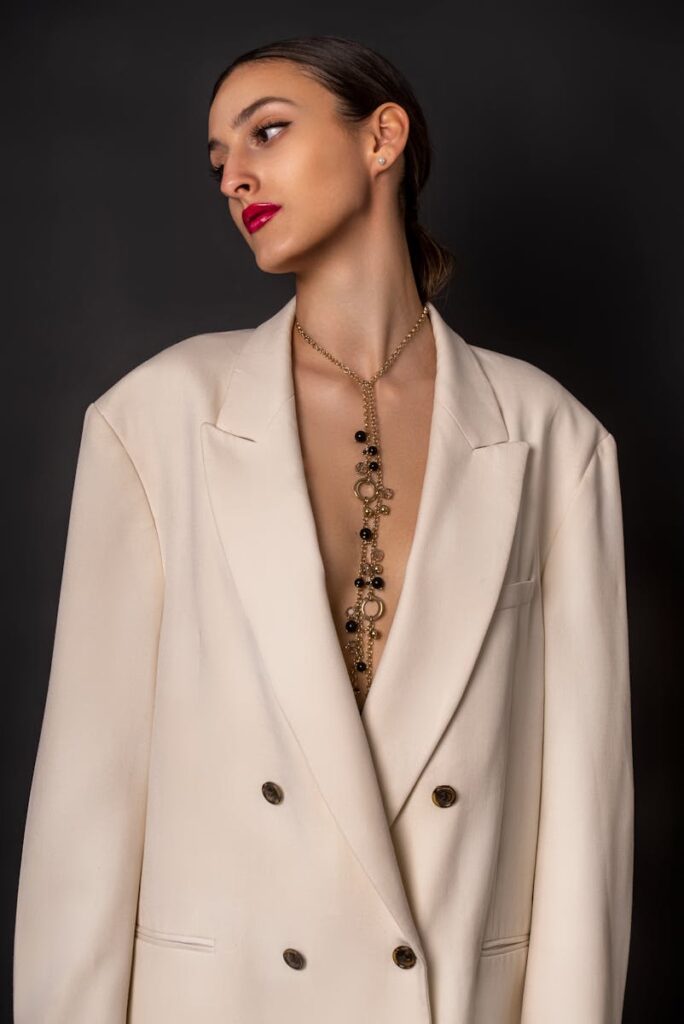 Ultimate Guide to Layering Necklaces