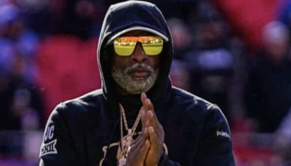 Coach Deion Sanders Bladder, Photo Instagram @ deionsanders