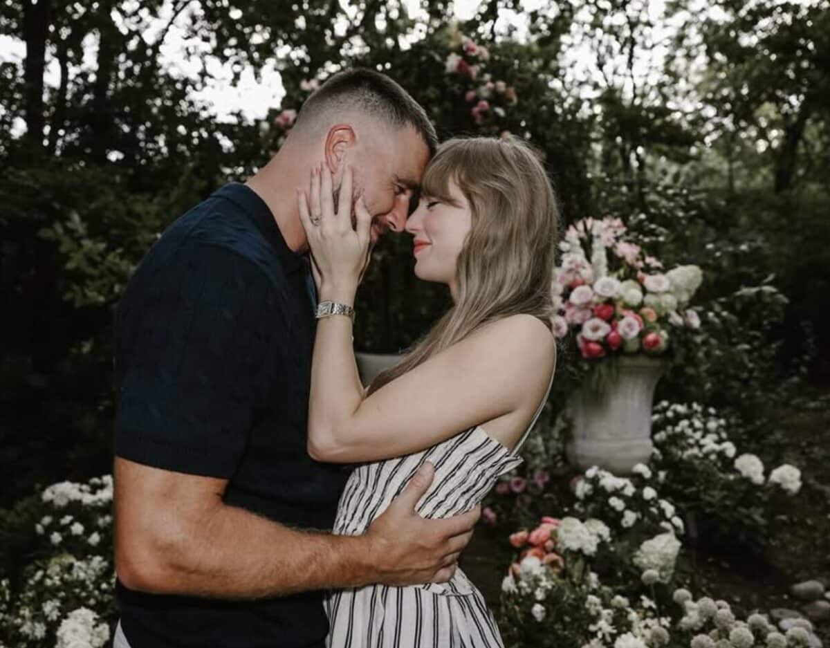 Taylor Swift Is Engaged, Photo Instagram @taylor swift
