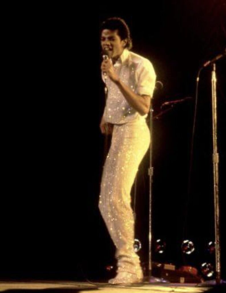 10 Facts About Michael Jackson