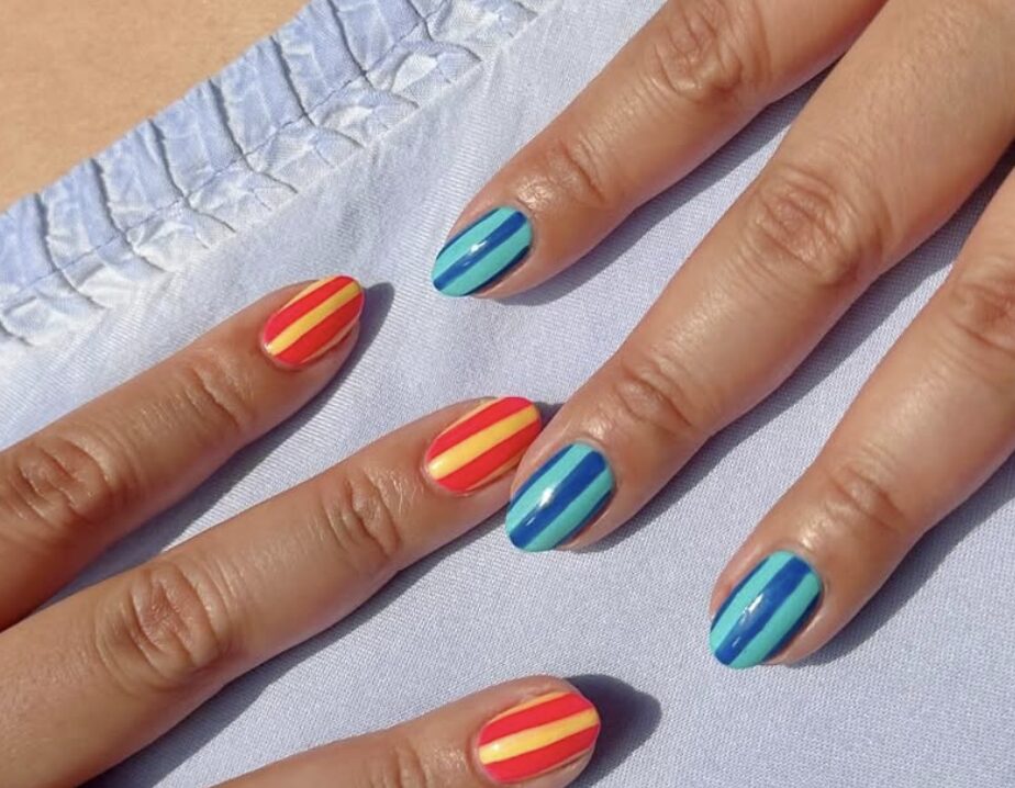 Beach Towel Nails