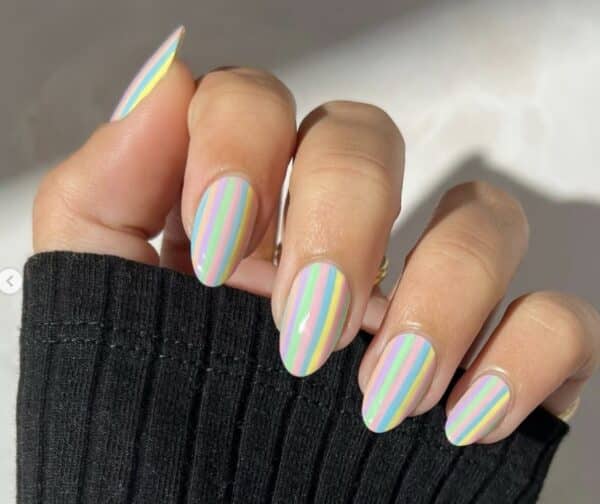 Beach Towel Nails