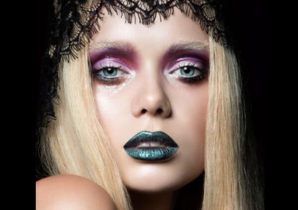 5 Ways Grunge Makeup