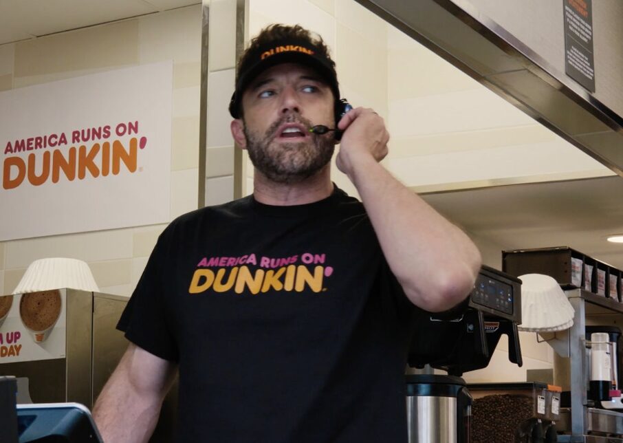 Jen Affleck in Dunkin