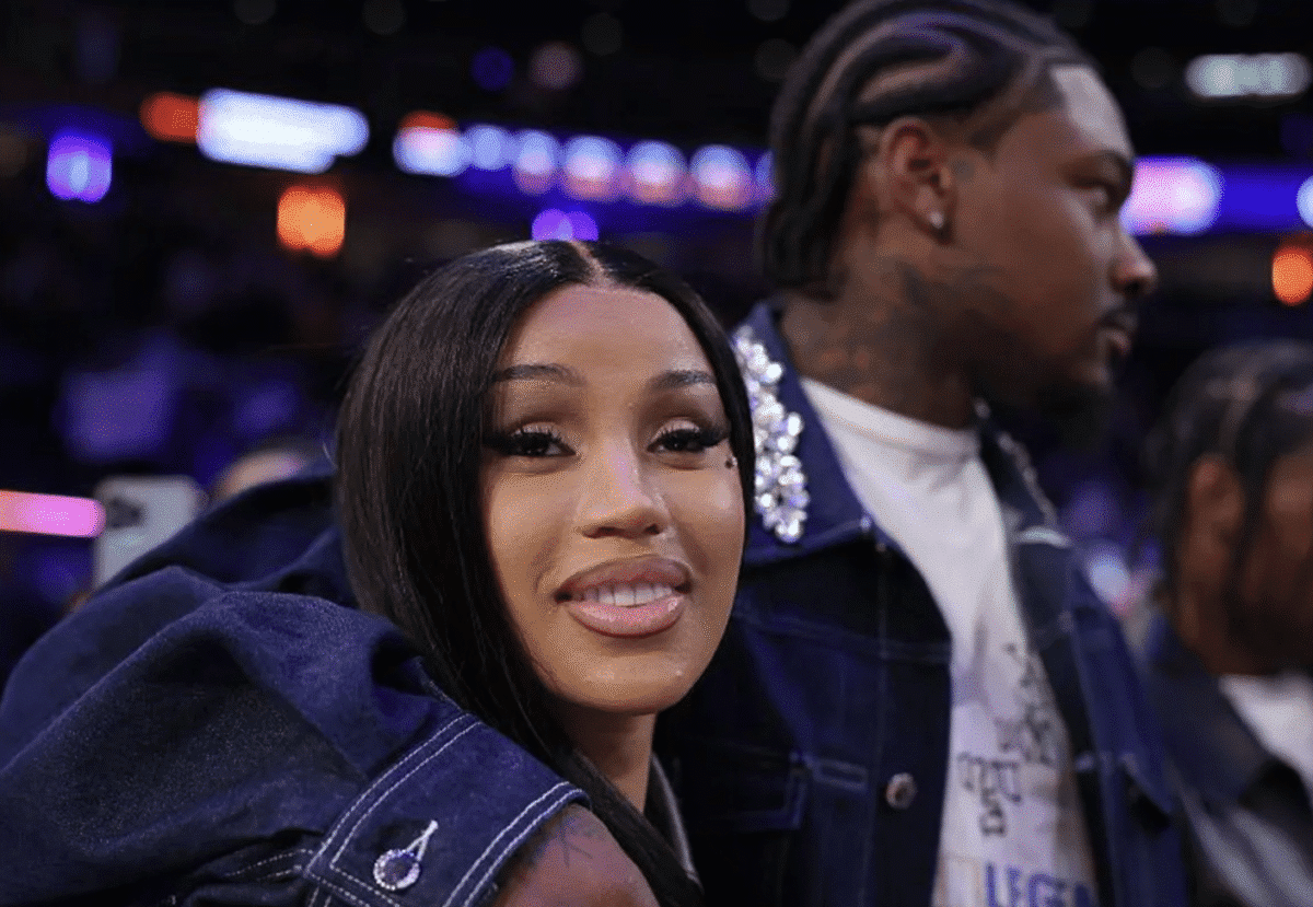 Stefon Diggs Eyes Cheerleader After Cardi B Baby Cardi B Baby Stefon Diggs