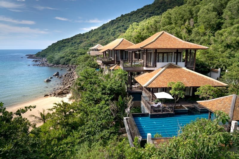 Embrace Sustainable Luxury Travel: Your Guide to Conscious Escapes