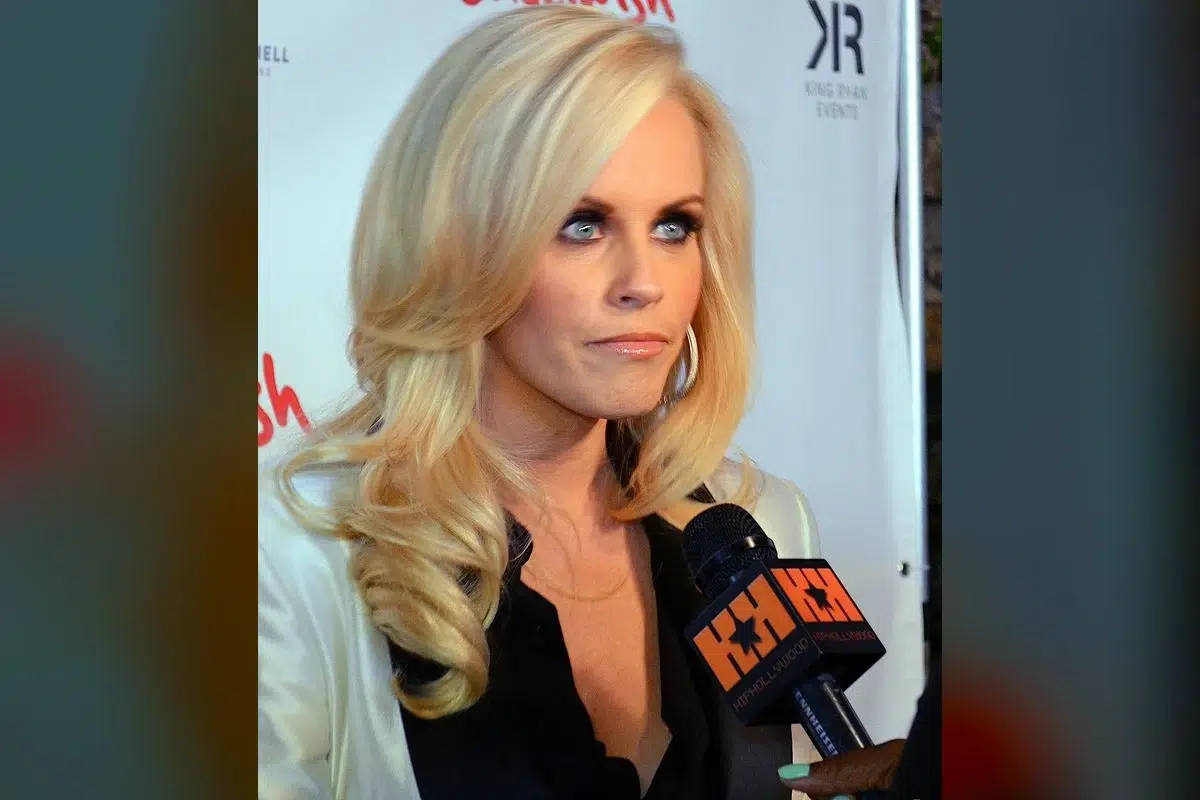 Jenny McCarthy's 'mold protocols' spark brutal online backlash