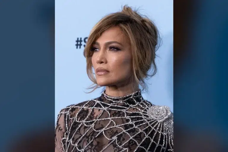 BRUTAL DECLARATION: Liz Jones: J.Lo's "ageless beauty" is a calculated insult.