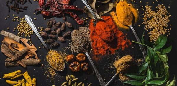 India spices a table topped with different types of spices