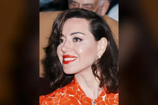 15,000 Redditors Slam Fake Aubrey Plaza Pregnancy After Husband Rumor Explodes