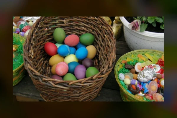 Reddit Users: "Smashing Eggs Is The ONLY Way