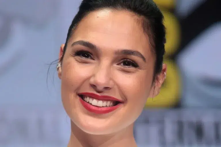 April 30: Taurus Power, Gal Gadot's Way!