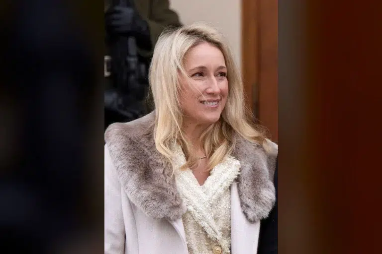 Pete Hegseth's Wife Shocks WHCD With $30 Temu Dress