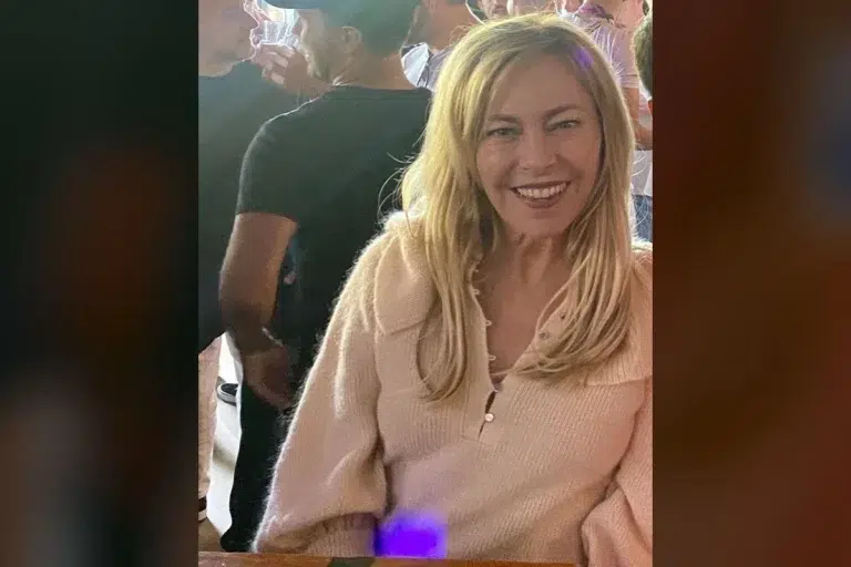 Sutton Stracke: Lisa Rinna’s Memoir “Belongs in the Trash” — Jennifer Tilly Called Out