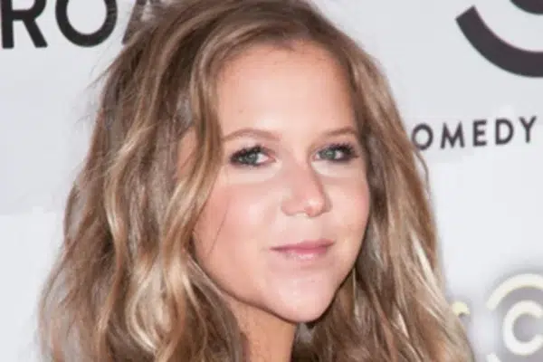 Amy Schumer: 'Not very sexual' after botched procedure.