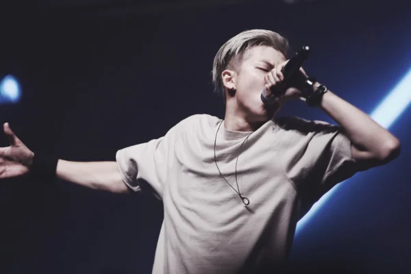BTS's RM getting Pizza in Los Feliz, Joint goes Viral