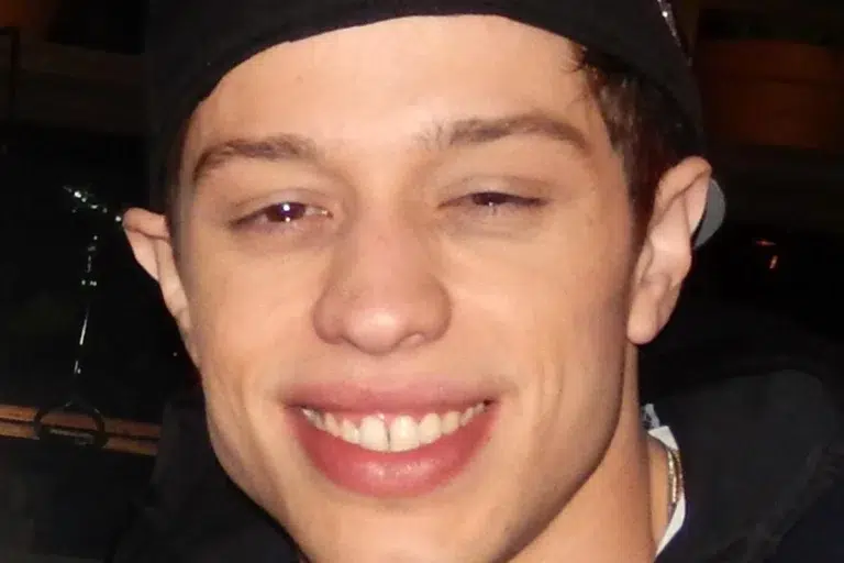 Pete Davidson & Elsie Hewitt Split: Parenthood's Brutal Test