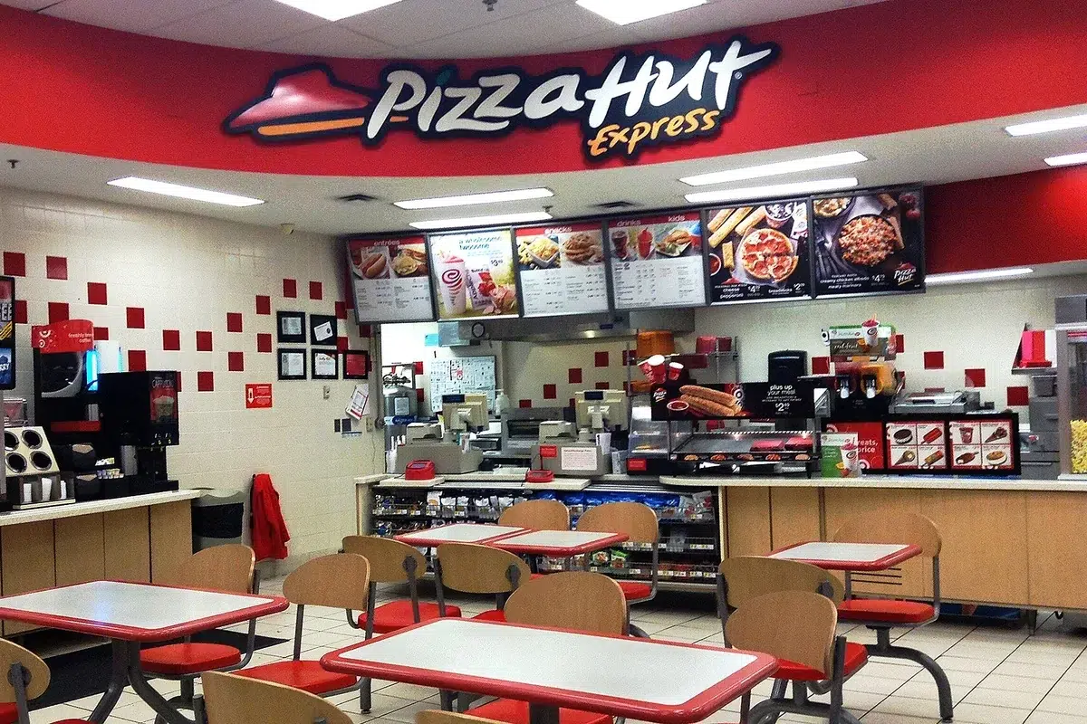 Retro Pizza Hut" Views Up 200% as 90s Buffet Survives
