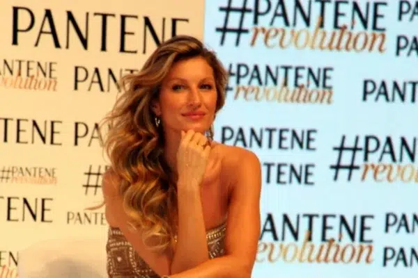 Gisele Bundchen Was a '90s Modeling "Failure" Until 3 Words