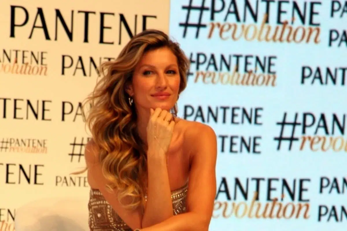 Gisele Bundchen Was a '90s Modeling "Failure" Until 3 Words