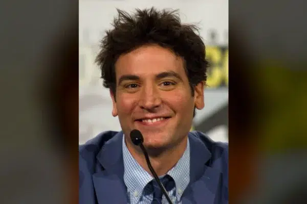 July 29: Channel Your Inner Ted Mosby! Horoscope