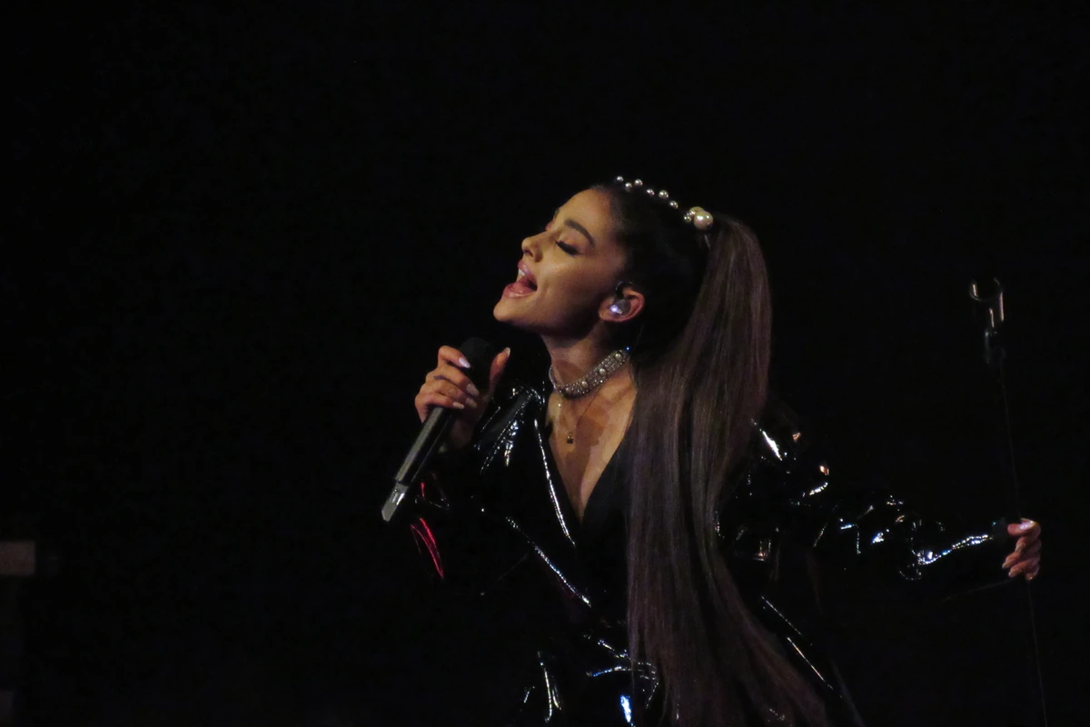 Ariana Grande Promised Chicago, Then Steps Back.