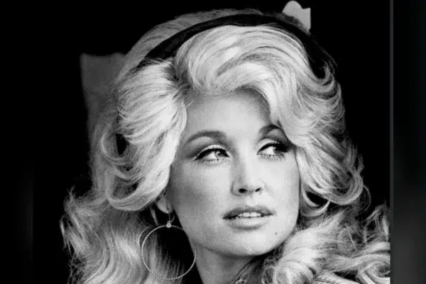 Dolly Parton Dies After Brief Cancer Battle, Fans Shocked